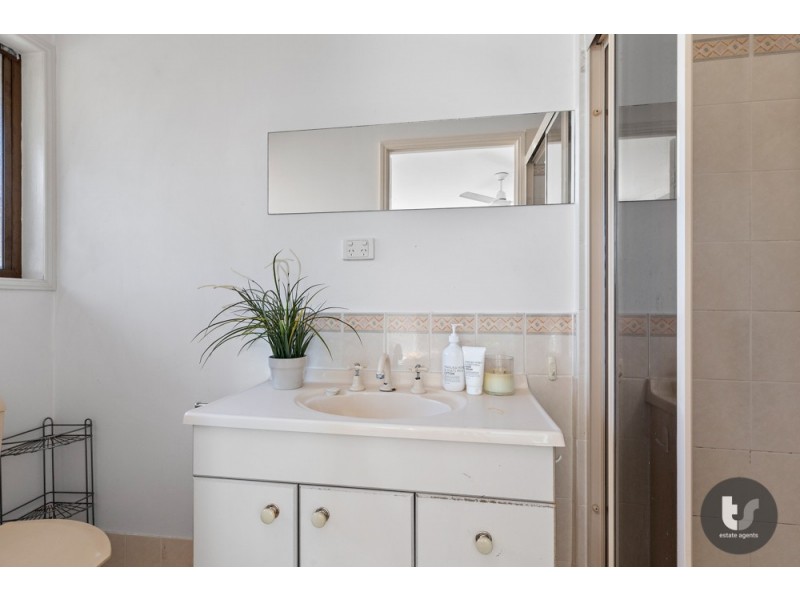 688 Old Cleveland Road East, Wellington Point QLD 4160