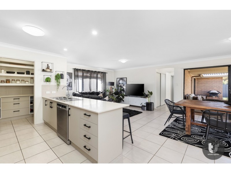 68 Lancaster Circuit, Redland Bay QLD 4165