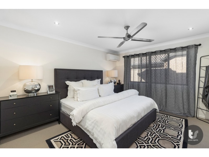 68 Lancaster Circuit, Redland Bay QLD 4165