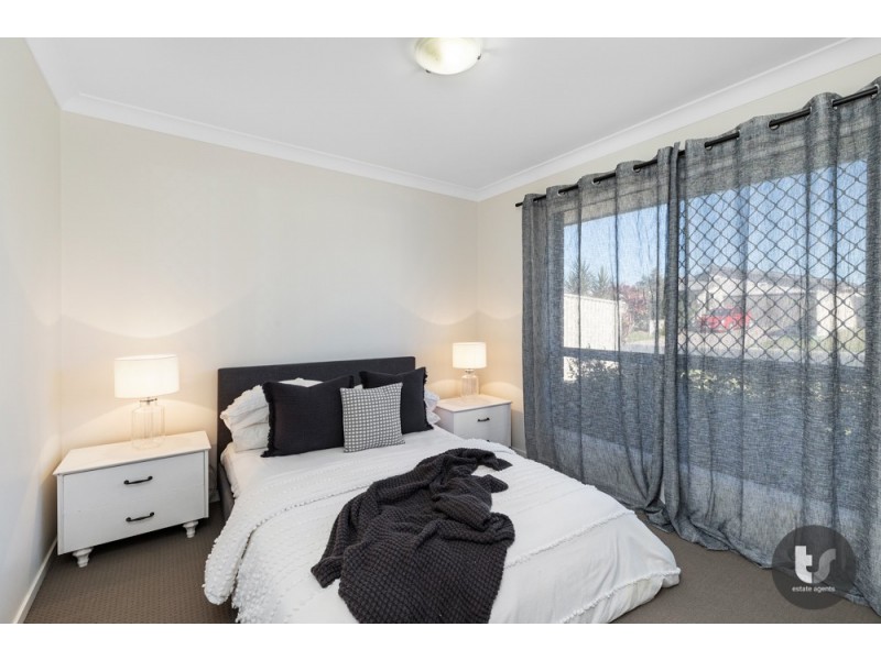 68 Lancaster Circuit, Redland Bay QLD 4165