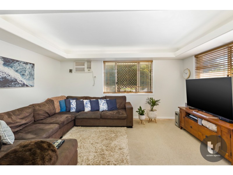 7 Westburn Court, Redland Bay QLD 4165
