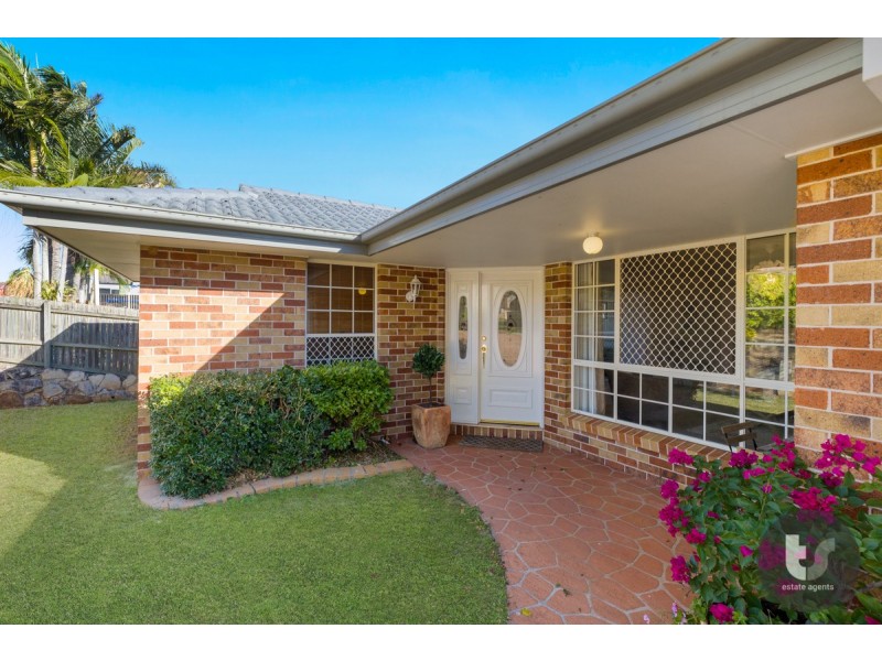 7 Westburn Court, Redland Bay QLD 4165