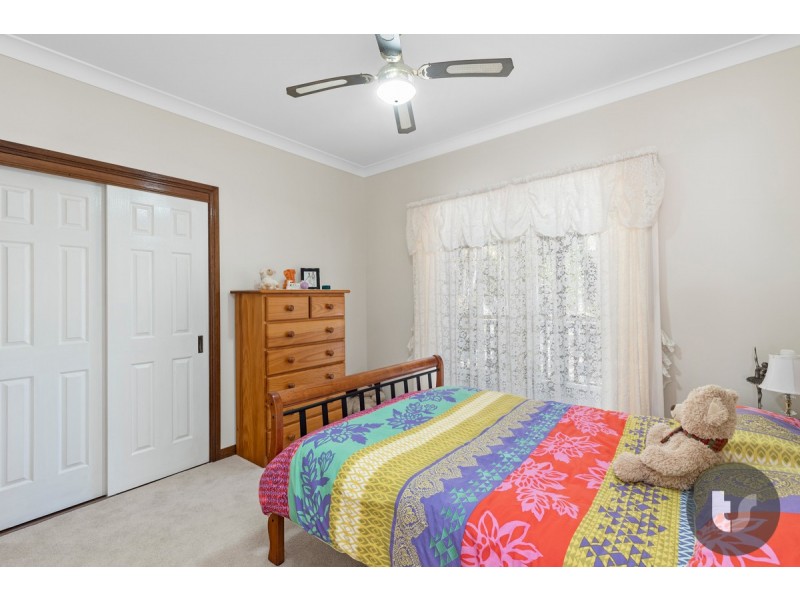 45 Hilltop Crs, Alexandra Hills QLD 4161