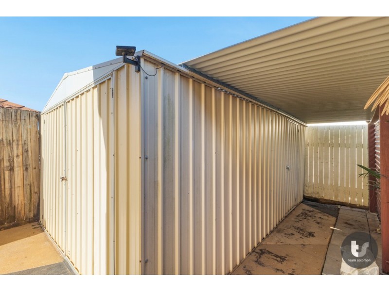 15 Caswell Crescent, Redland Bay QLD 4165