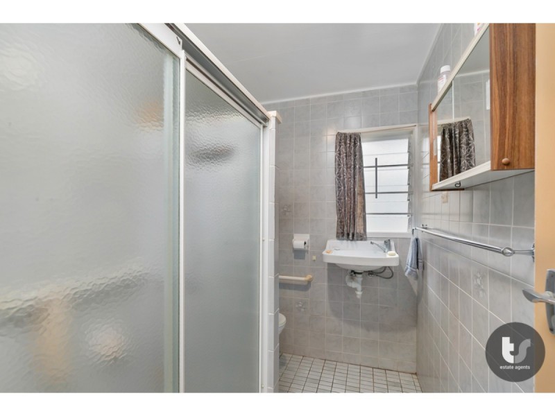 65 Pittwin Road South, Capalaba QLD 4157