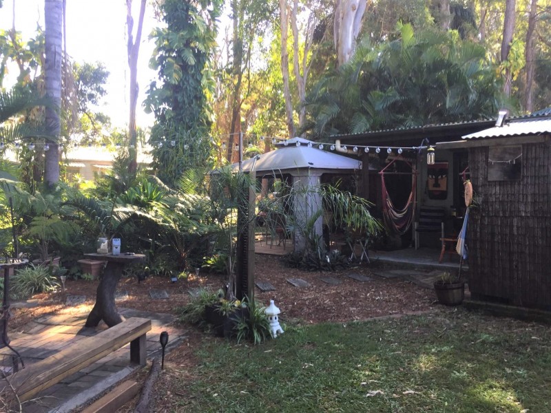 5 Merindah Street, Coochiemudlo Island QLD 4184