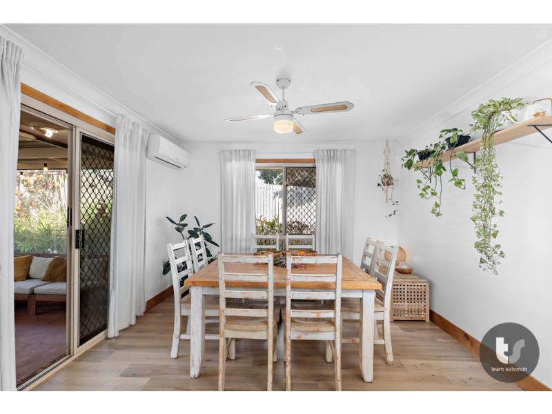 17 Falkirk Parade, Redland Bay QLD 4165