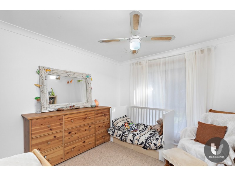 17 Falkirk Parade, Redland Bay QLD 4165