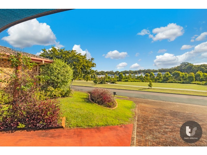 17 Falkirk Parade, Redland Bay QLD 4165