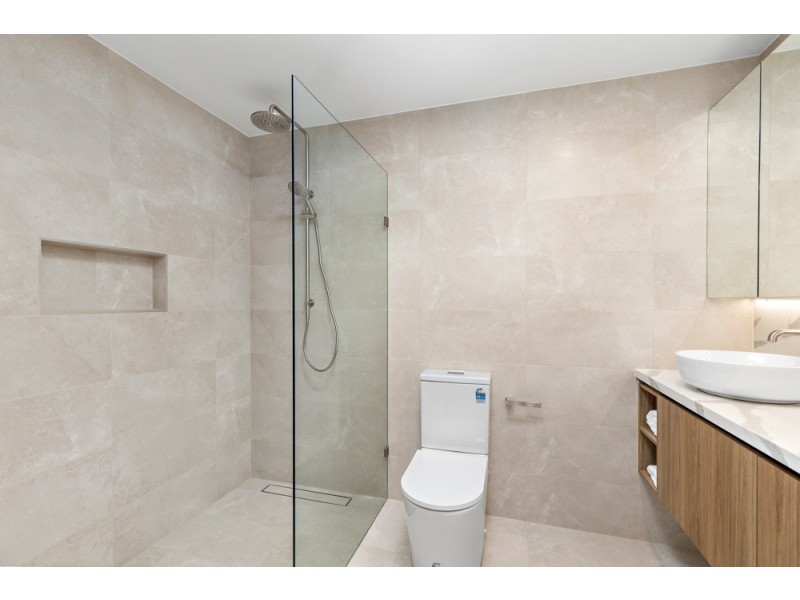 206/17 Passage Street, Cleveland QLD 4163