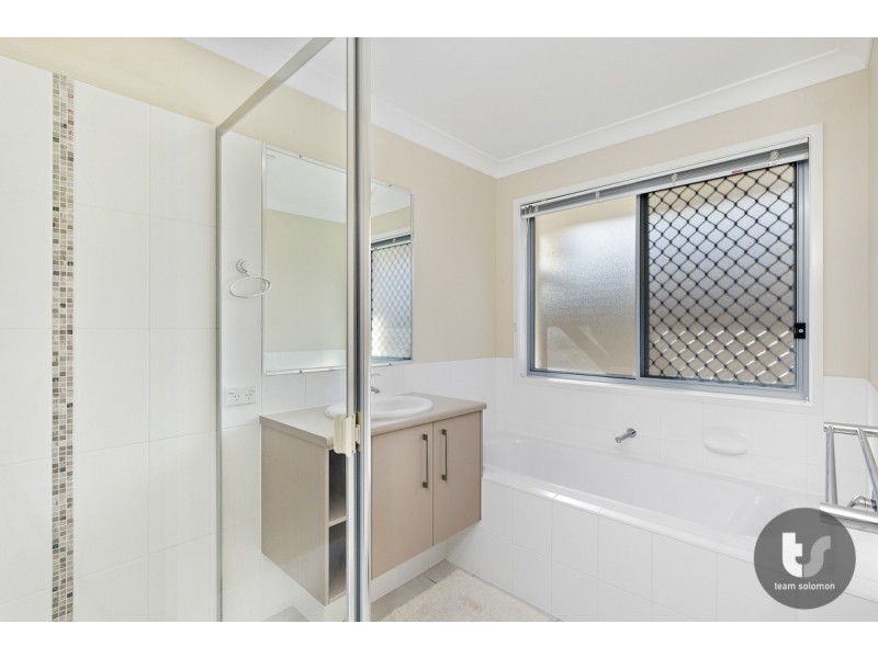 8 Harpullia Close, Victoria Point QLD 4165