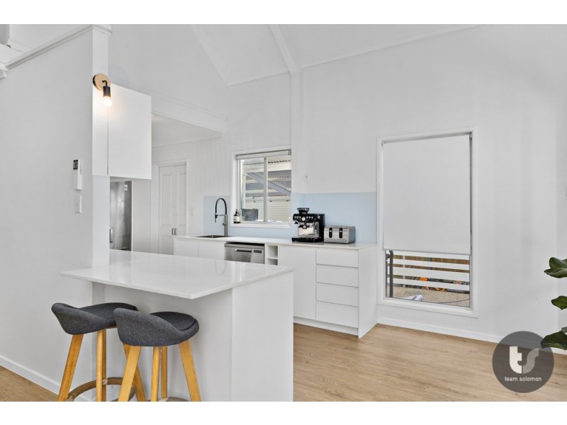 54 Valantine Road, Birkdale QLD 4159