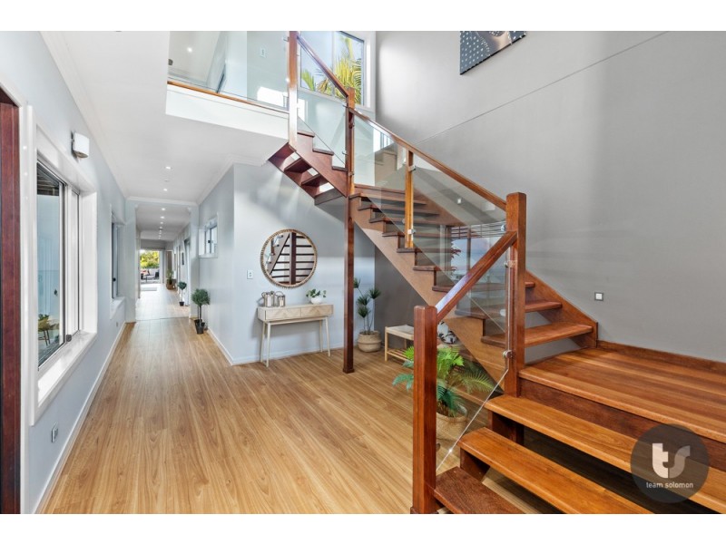 343 Main Road, Wellington Point QLD 4160