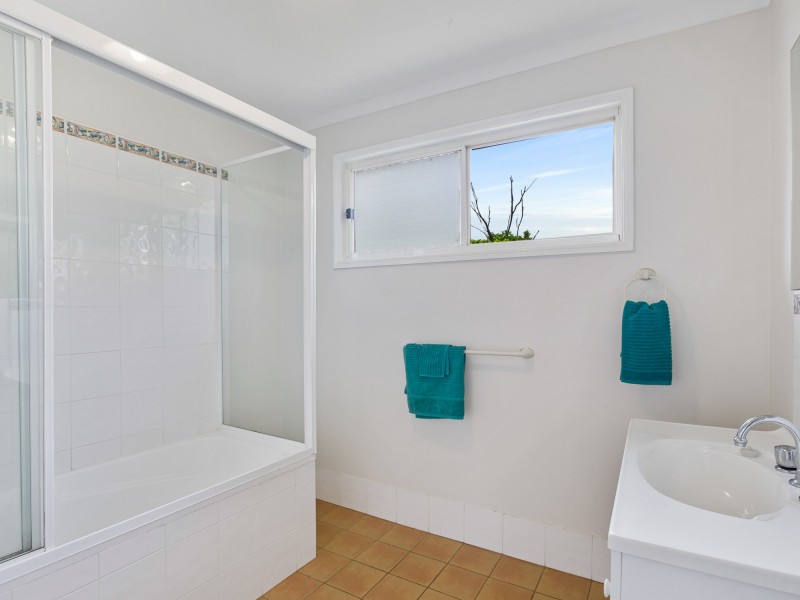 32 Patterson Street, Russell Island QLD 4184