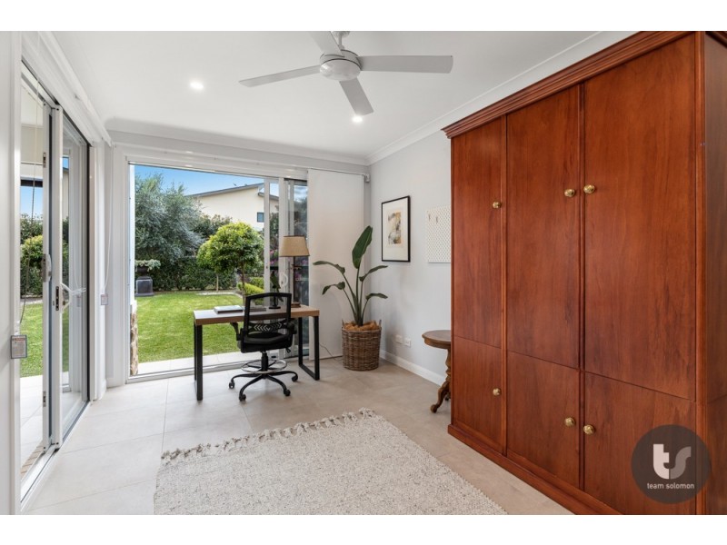 8 Cane Street, Redland Bay QLD 4165