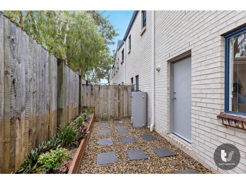 13/8-20 Bailey Road, Birkdale QLD 4159