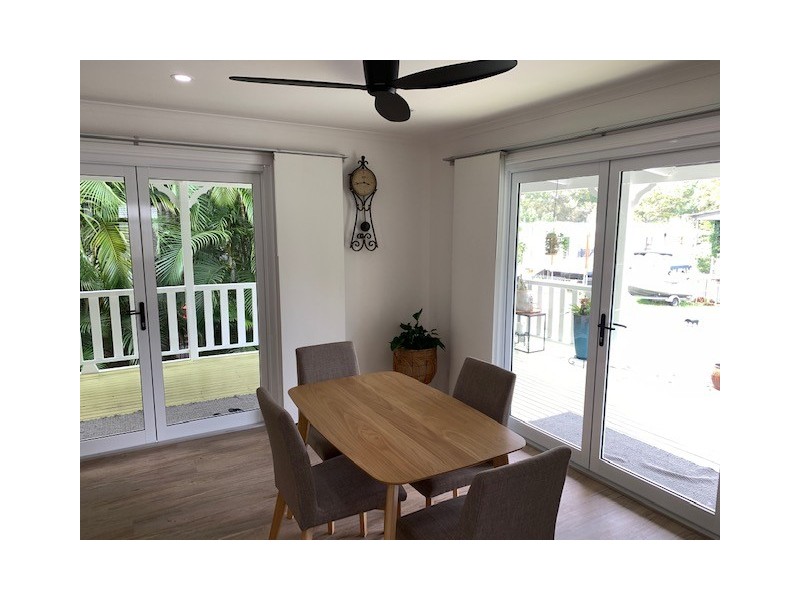 16 Carefree Street, Coochiemudlo Island QLD 4184