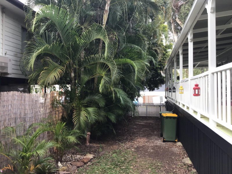 16 Carefree Street, Coochiemudlo Island QLD 4184