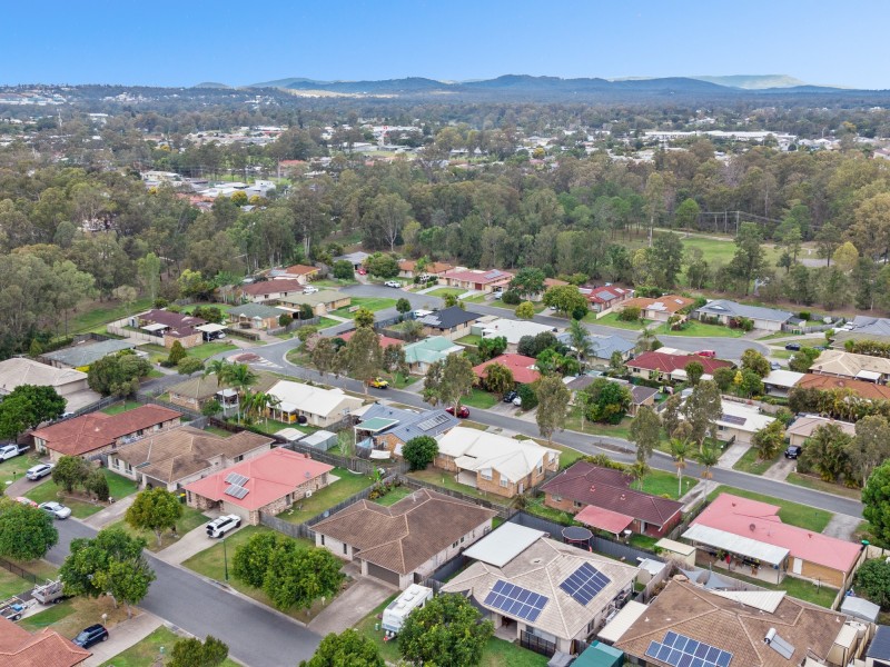 10 Caulfield Drive, Loganlea QLD 4131