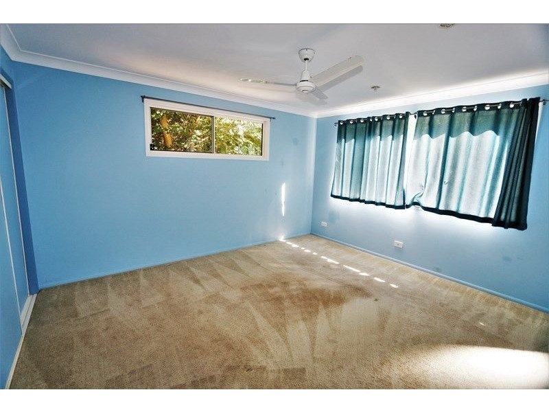 11 Marana Street, Coochiemudlo Island QLD 4184