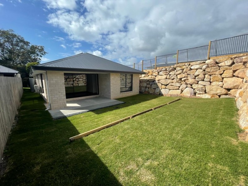 71A Unwin Road, Redland Bay QLD 4165
