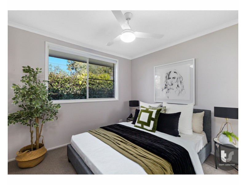 16 Rosella Street, Wellington Point QLD 4160