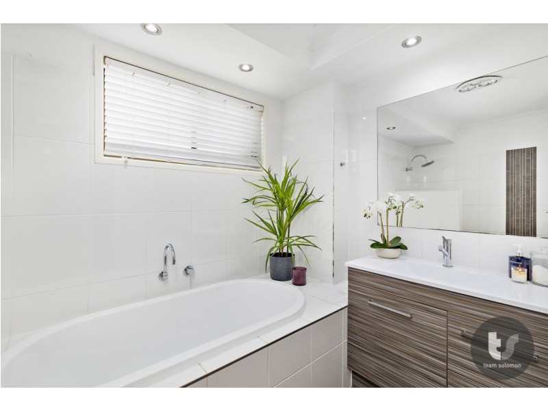 6-8 Wentworth Drive, Capalaba QLD 4157