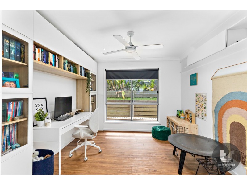 6 Calvin Street, Cornubia QLD 4130