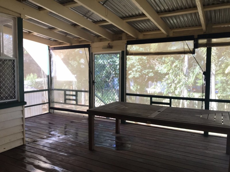 17 Kingfisher Street, Coochiemudlo Island QLD 4184