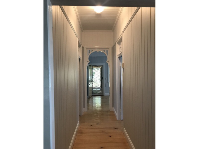 17 Kingfisher Street, Coochiemudlo Island QLD 4184
