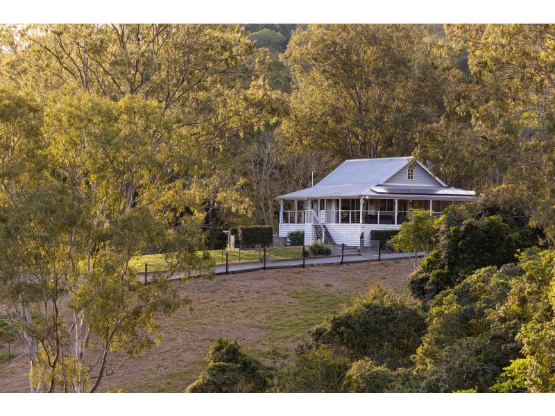 189 Shaws Pocket Road, Luscombe QLD 4207