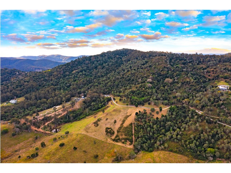 189 Shaws Pocket Road, Luscombe QLD 4207