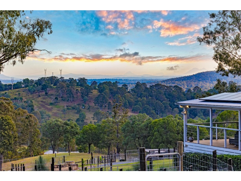 189 Shaws Pocket Road, Luscombe QLD 4207