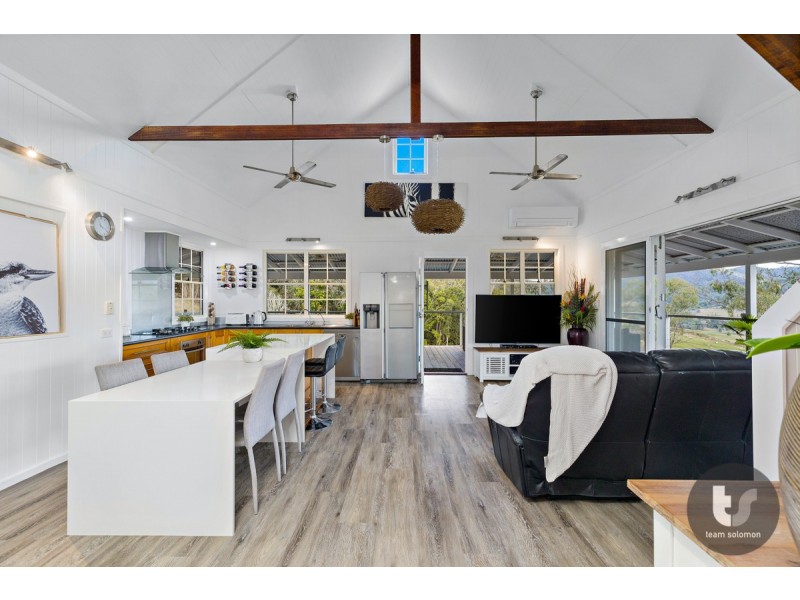 189 Shaws Pocket Road, Luscombe QLD 4207