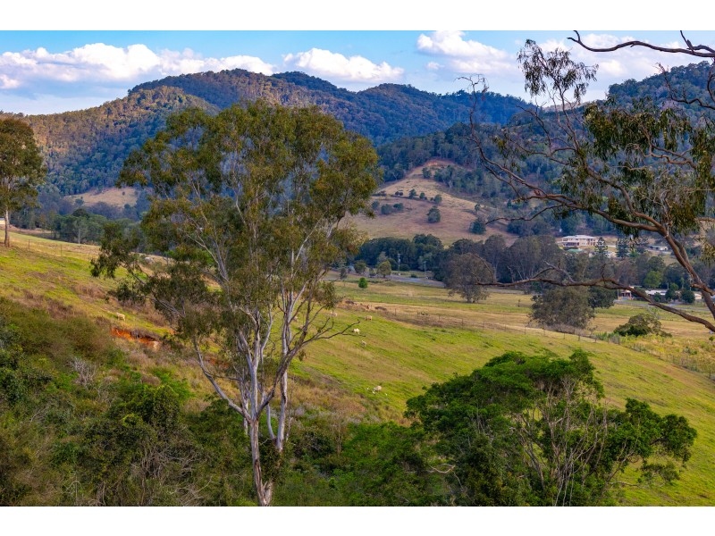 189 Shaws Pocket Road, Luscombe QLD 4207