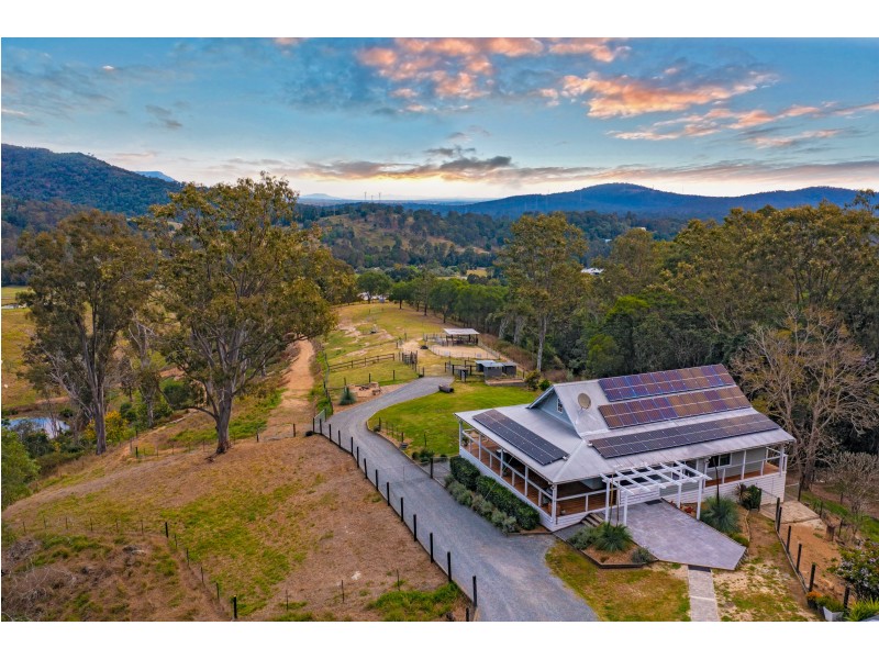 189 Shaws Pocket Road, Luscombe QLD 4207