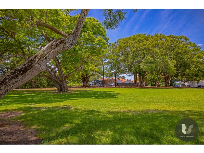 198 Dart Street, Redland Bay QLD 4165