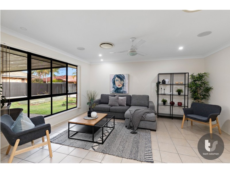 3 Marcel Place, Wellington Point QLD 4160