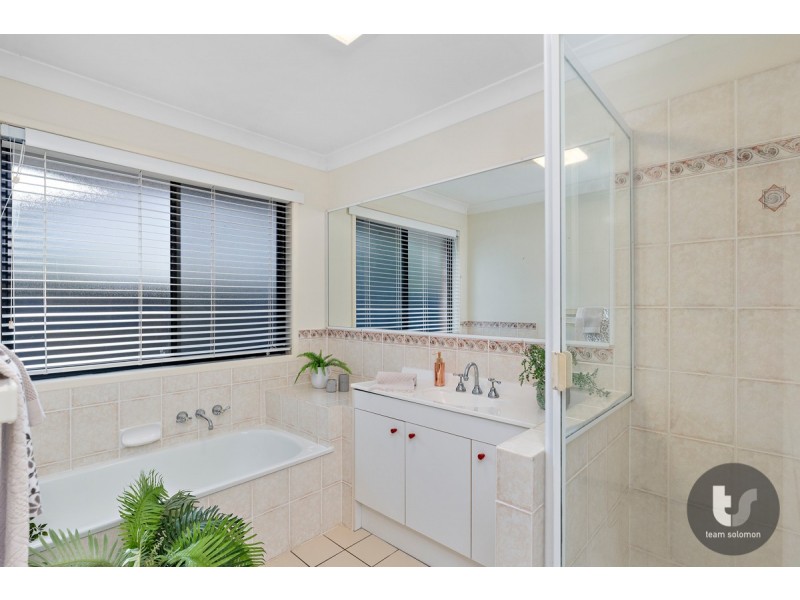 3 Marcel Place, Wellington Point QLD 4160