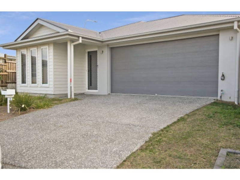 30 Crewes Crs, Redbank Plains QLD 4301