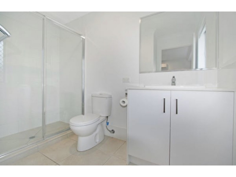 30 Crewes Crs, Redbank Plains QLD 4301