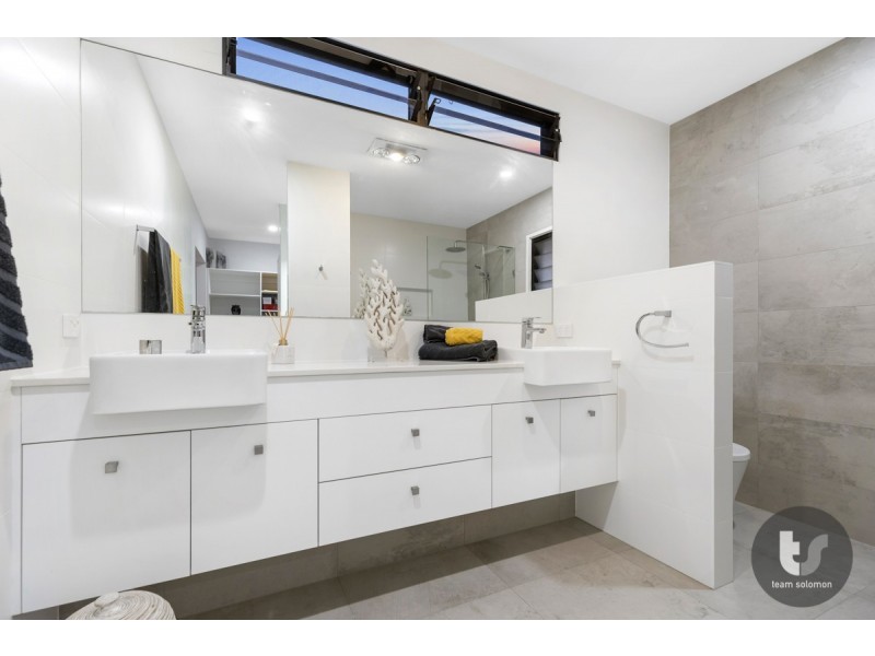 270 Wellington Street, Ormiston QLD 4160