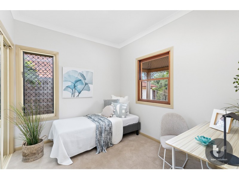 18 Hannam Crescent, Forest Lake QLD 4078