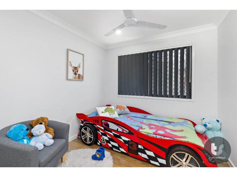 22 Cornwall Crs, Alexandra Hills QLD 4161