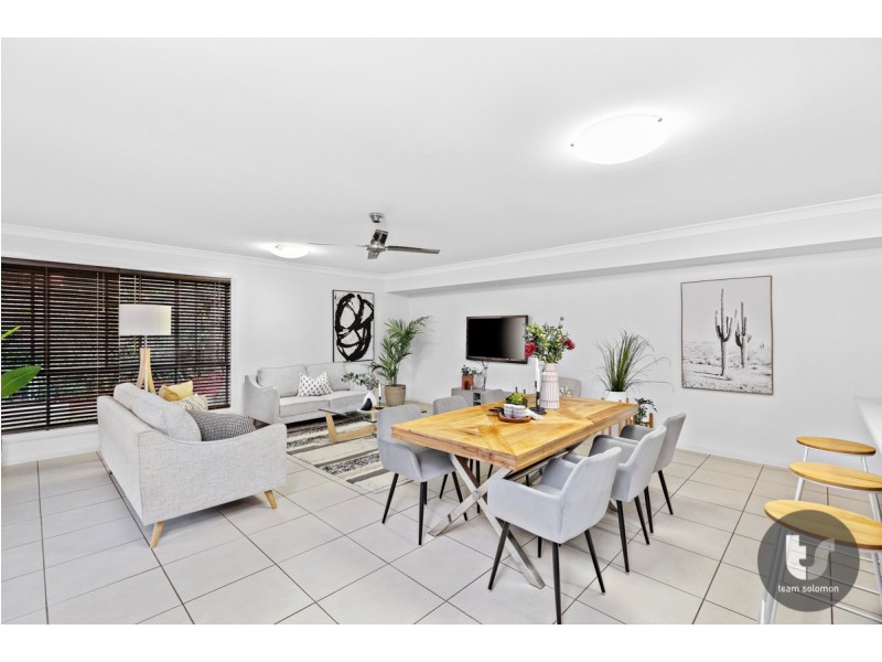 32 Bedarra Street, Redland Bay QLD 4165