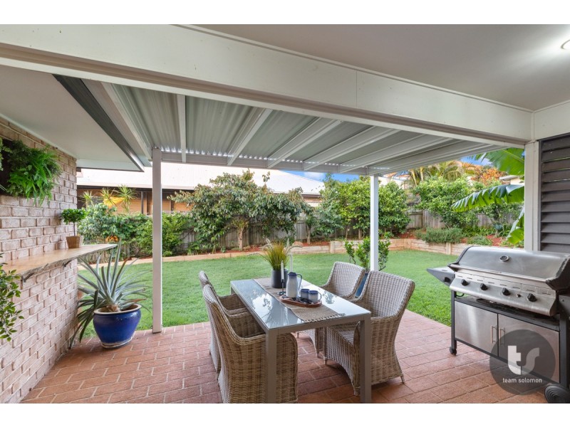 32 Bedarra Street, Redland Bay QLD 4165