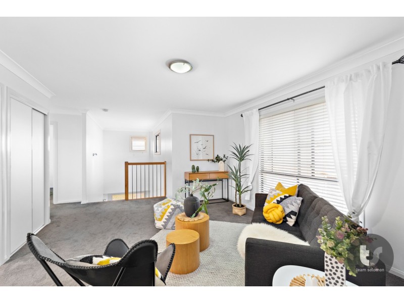 32 Bedarra Street, Redland Bay QLD 4165