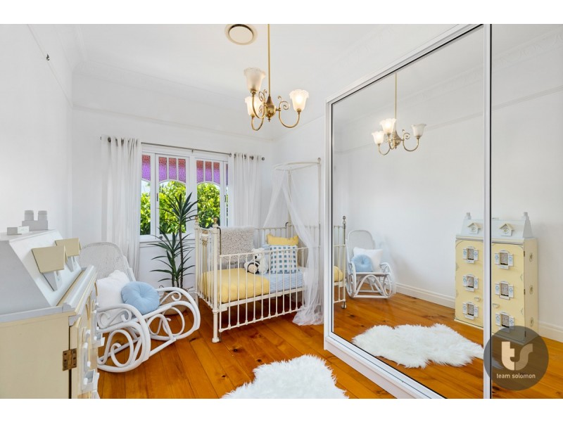 159 Shore Street North, Cleveland QLD 4163