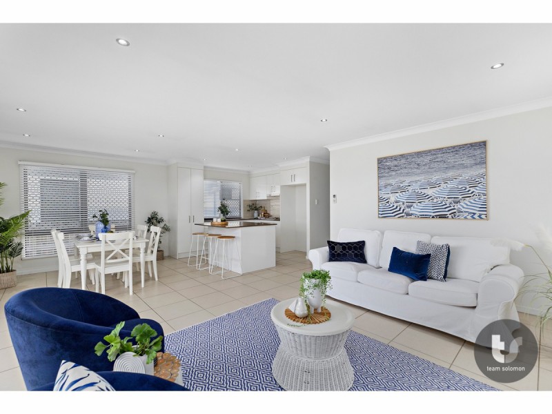 61 Ferry Road, Thorneside QLD 4158