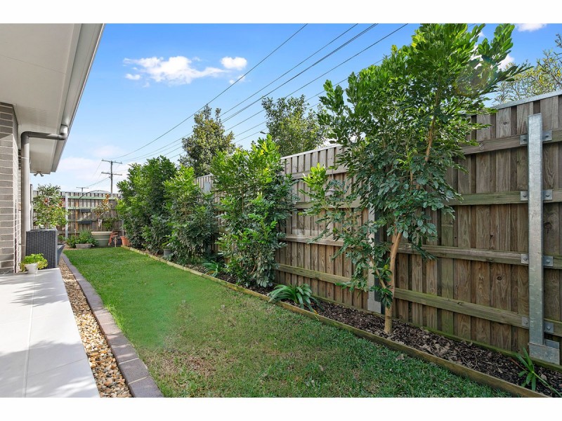 32 Amalia Street, Birkdale QLD 4159